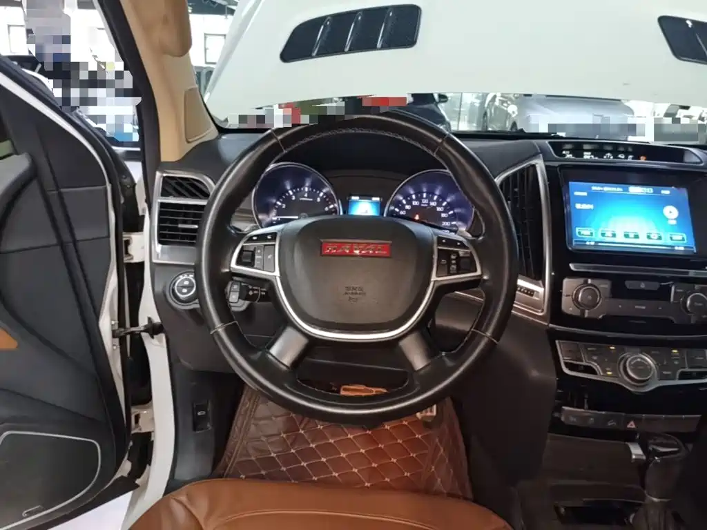 Haval H9 2015 — фото 11