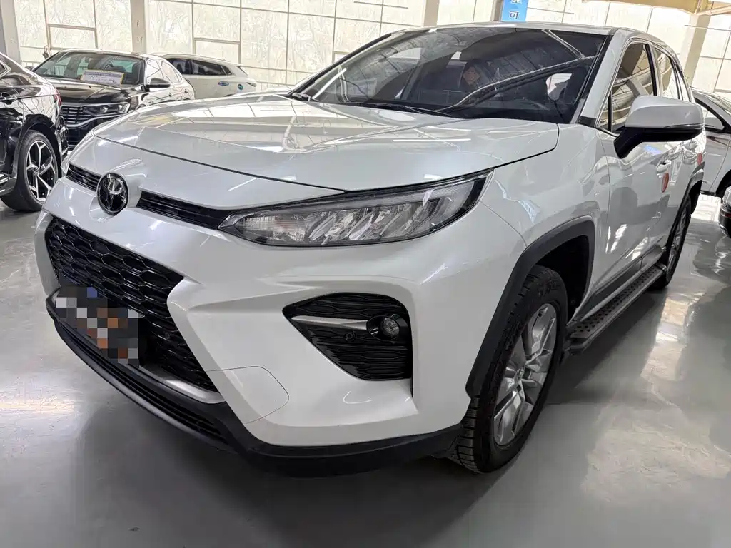 Toyota Wildlander 2021 — фото 1