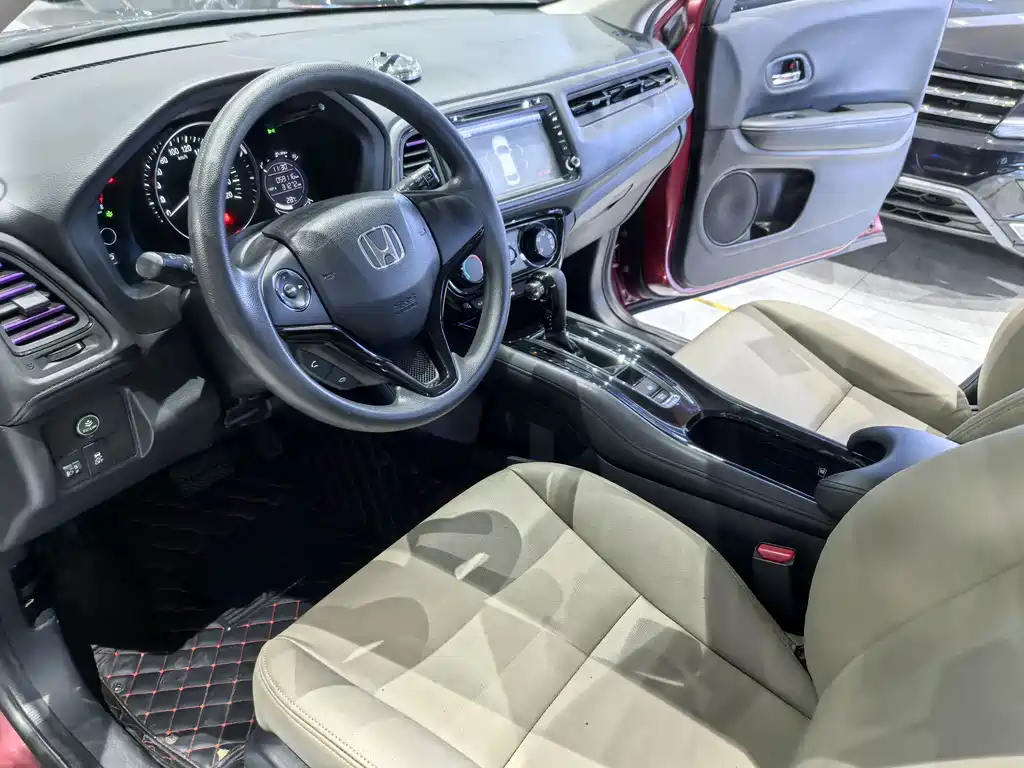 Honda Vezel 2015 — фото 8