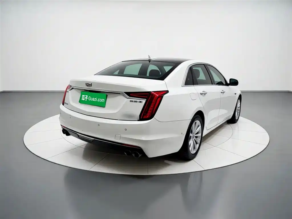 Cadillac CT6 2019 — фото 6