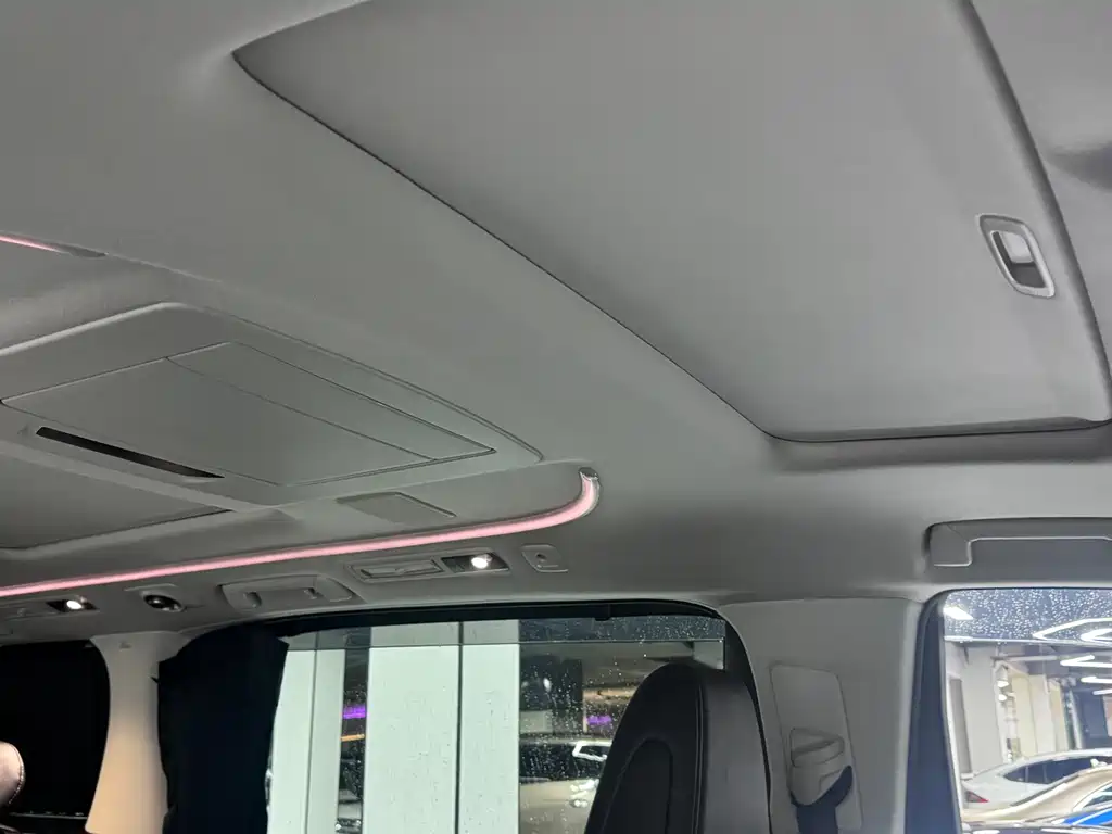 Toyota Vellfire 2020 — фото 11