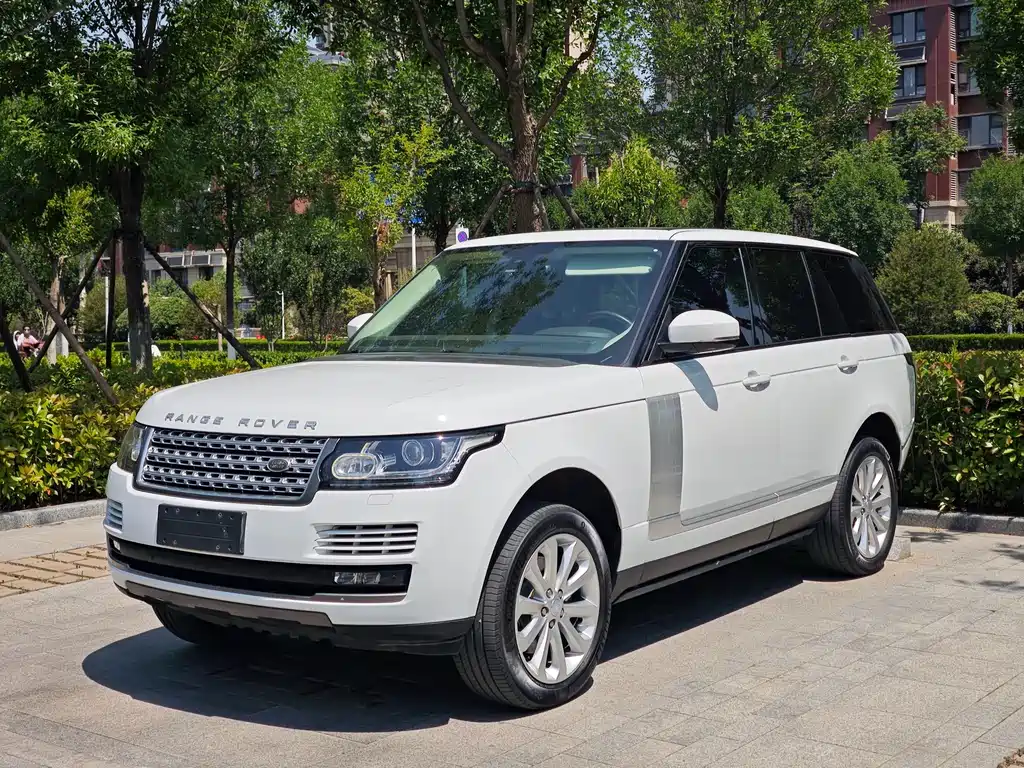 Land Rover Range Rover 2017 — фото 1