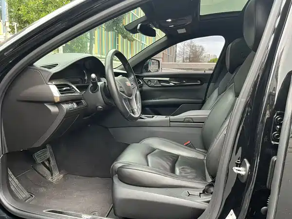 Cadillac CT6 2017