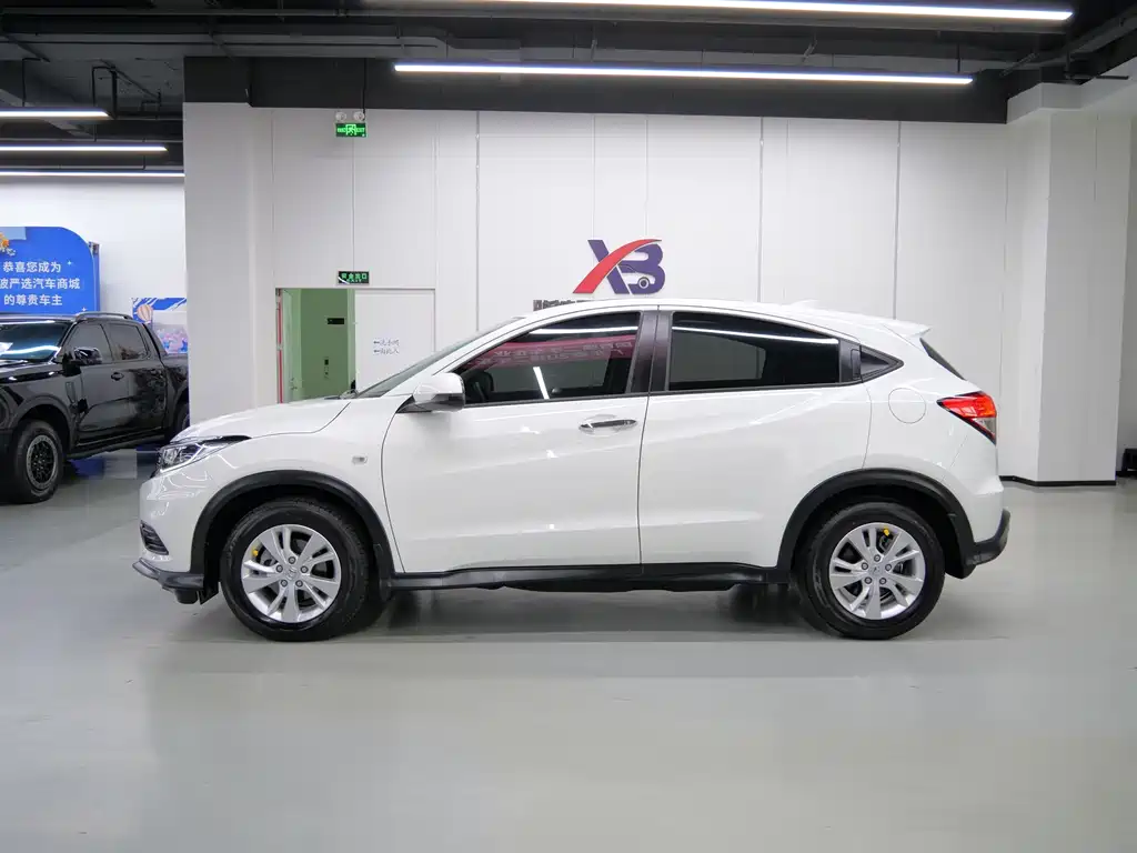 Honda Vezel 2020 — фото 4