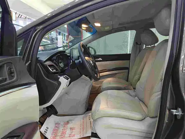 Buick GL8 2022