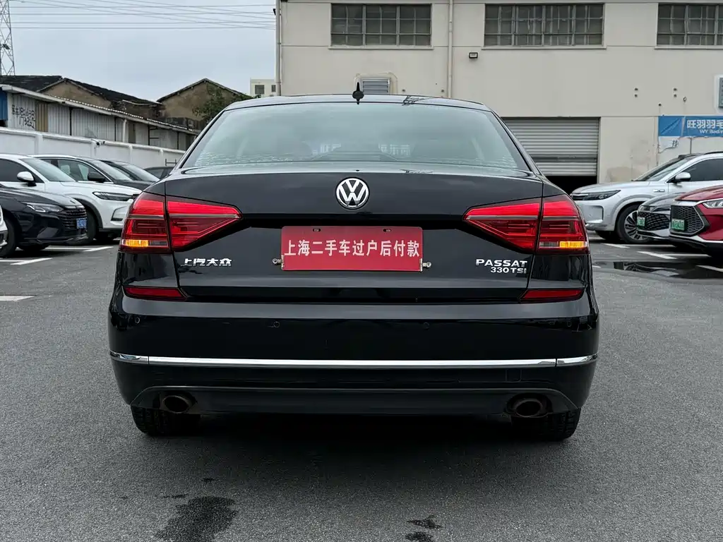 Volkswagen Passat 2018 — фото 14