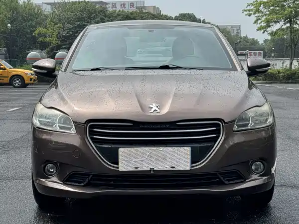 Peugeot 301 2015