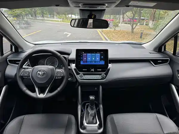 Toyota Frontlander 2022