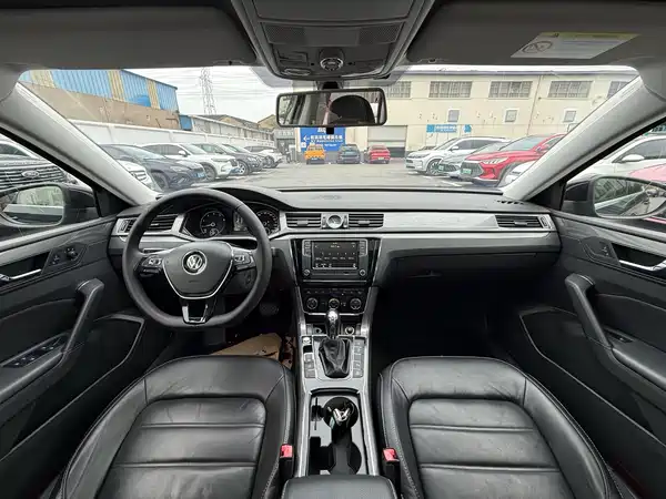 Volkswagen Passat 2018