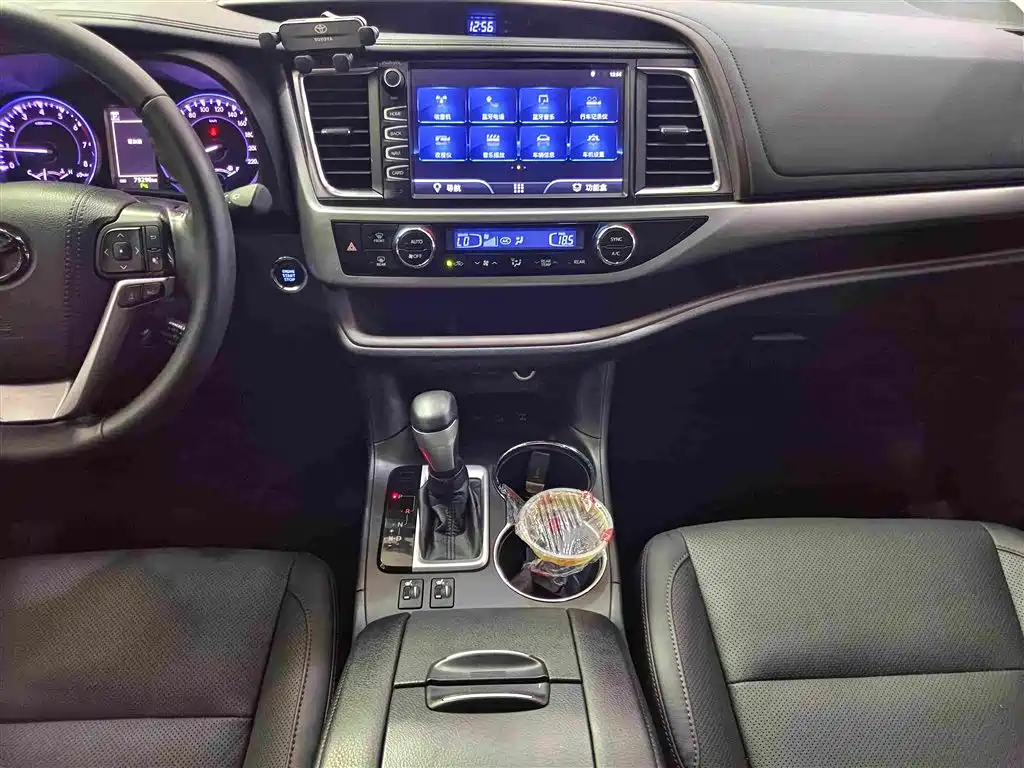 Toyota Highlander 2019 — фото 11