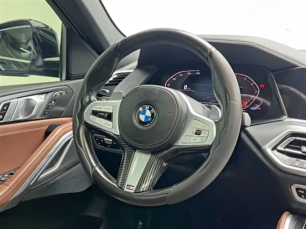 BMW X6 2021 — фото 23