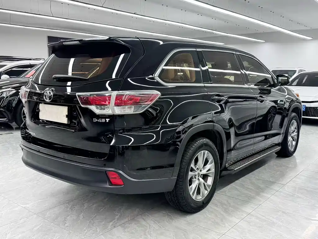 Toyota Highlander 2016