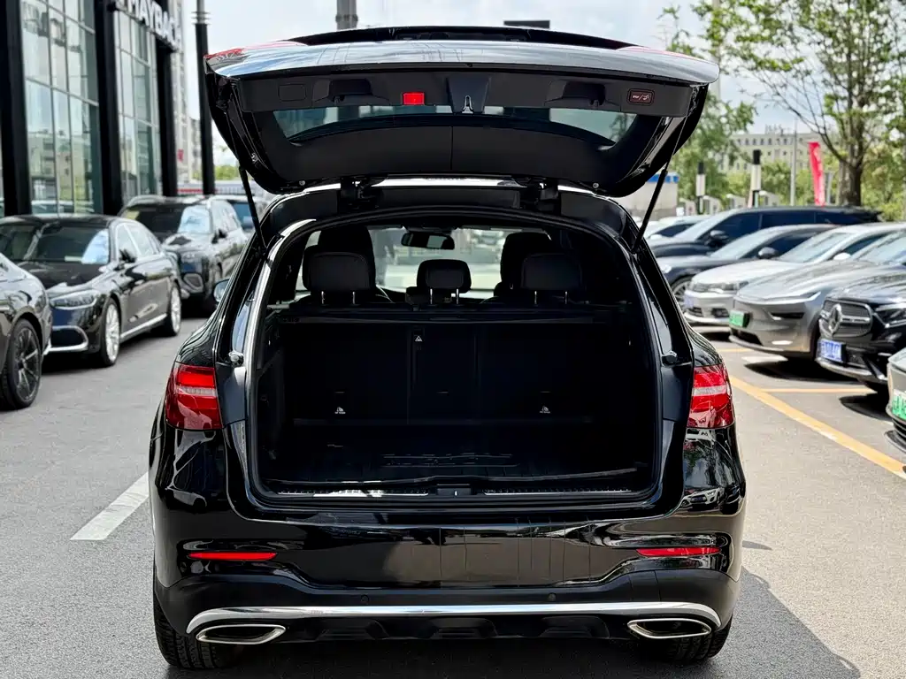 Mercedes-Benz GLC 2017 — фото 20