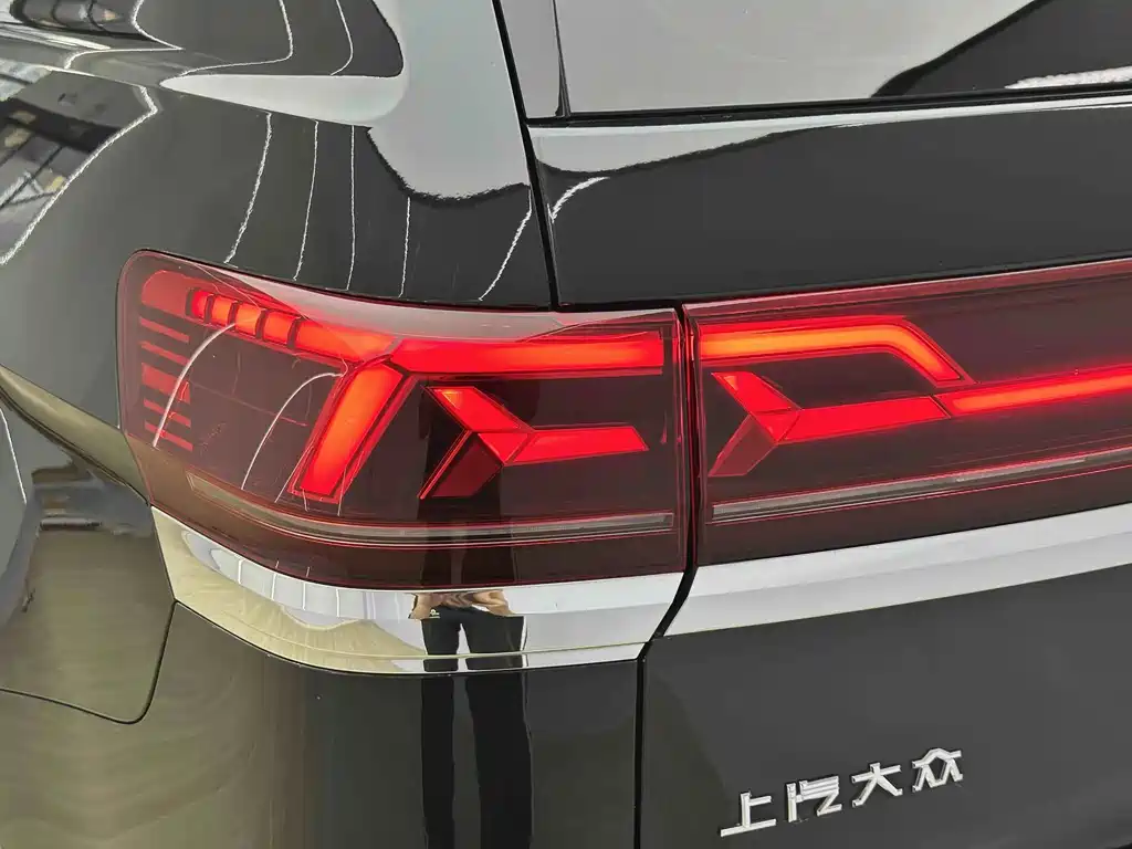 Volkswagen Teramont 2023 — фото 8