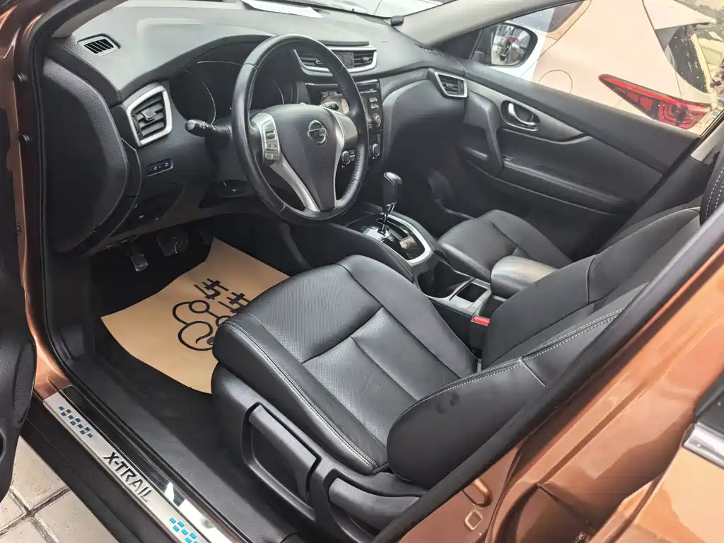 Nissan X-Trail 2014