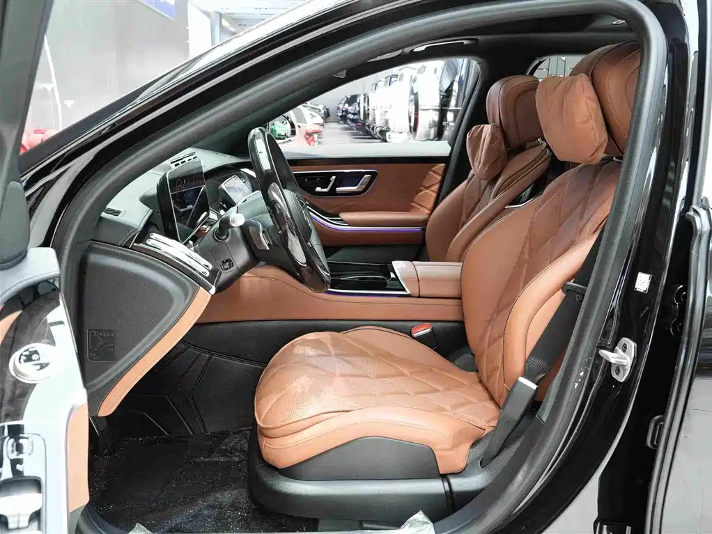 Mercedes-Benz Maybach S-Class 2024 — фото 11