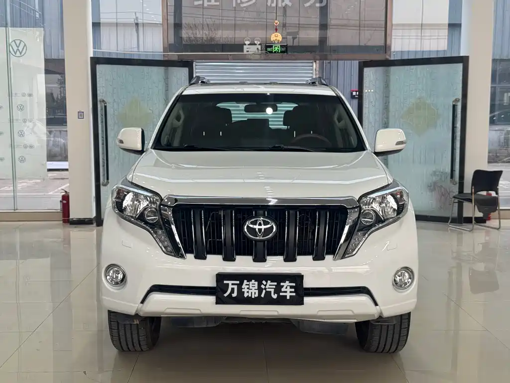 Toyota Prado 2016 — фото 2