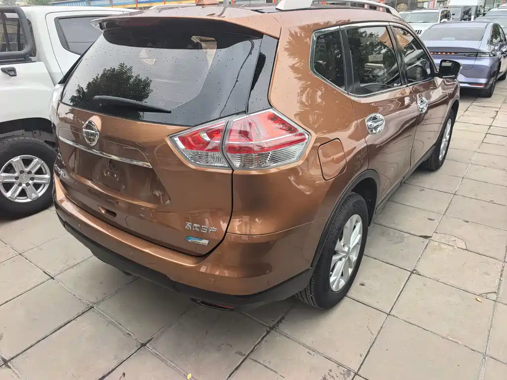 Nissan X-Trail 2014