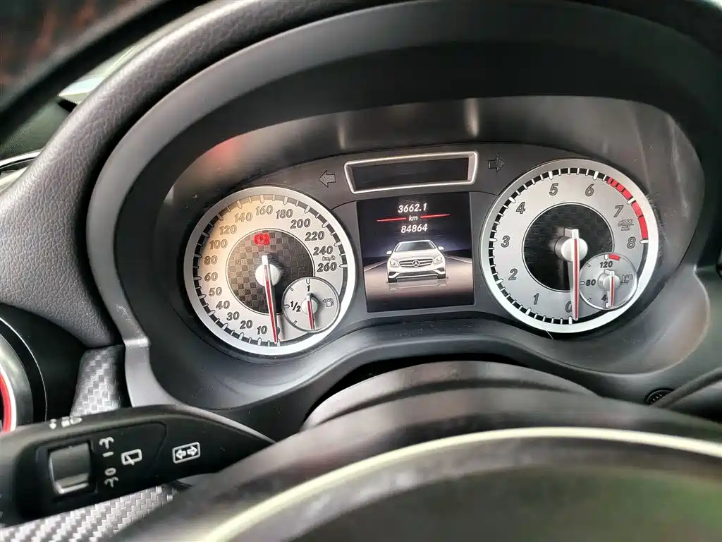 Mercedes-Benz A-Class 2015 — фото 6