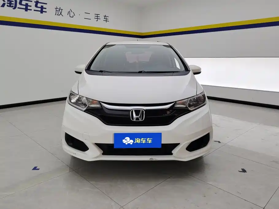 Honda Fit 2019 — фото 2