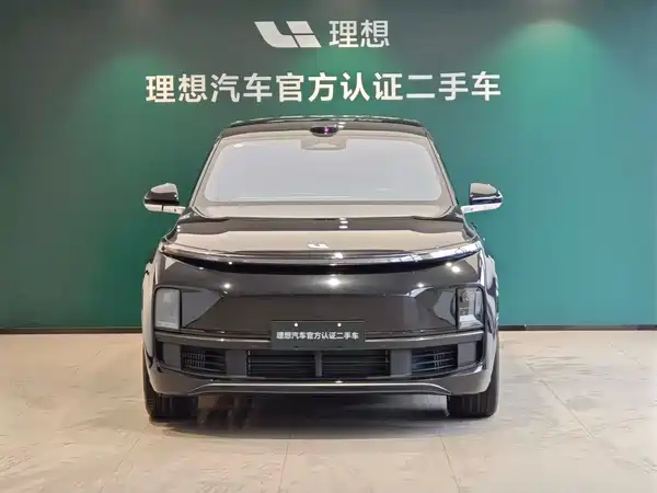 Li Auto L8 2026