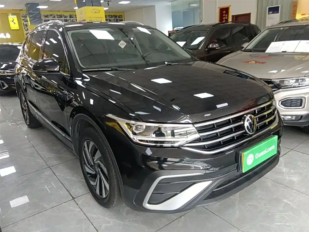 Volkswagen Tiguan L 2022 — фото 4