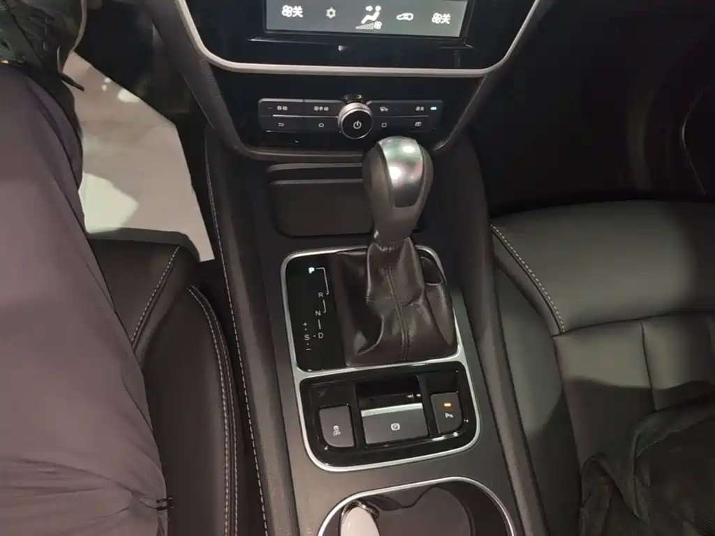 BYD Song MAX 2018 — фото 14