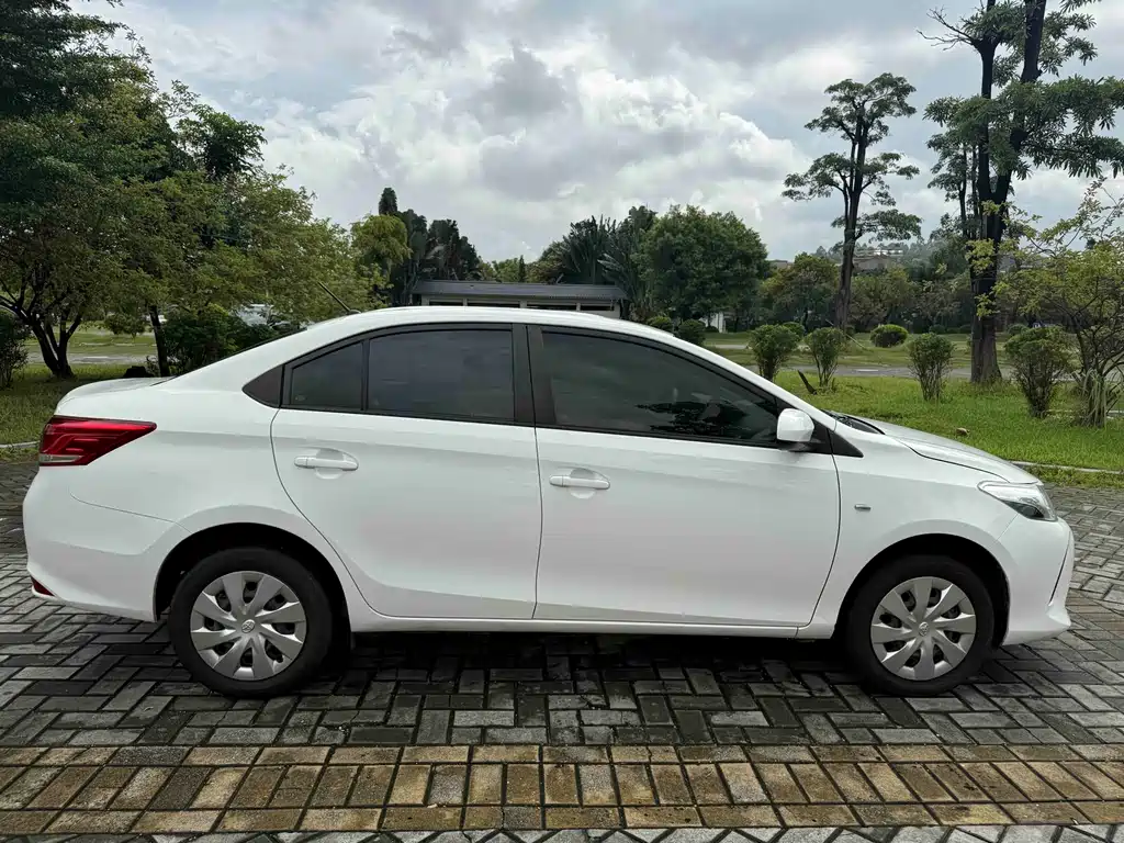 Toyota Vios 2019 — фото 18