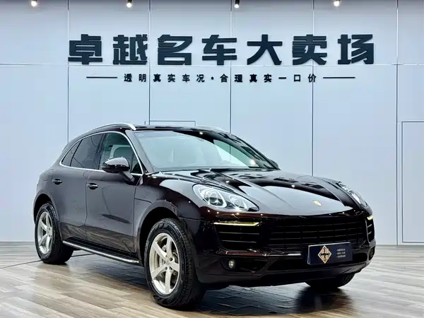 Porsche Macan 2016
