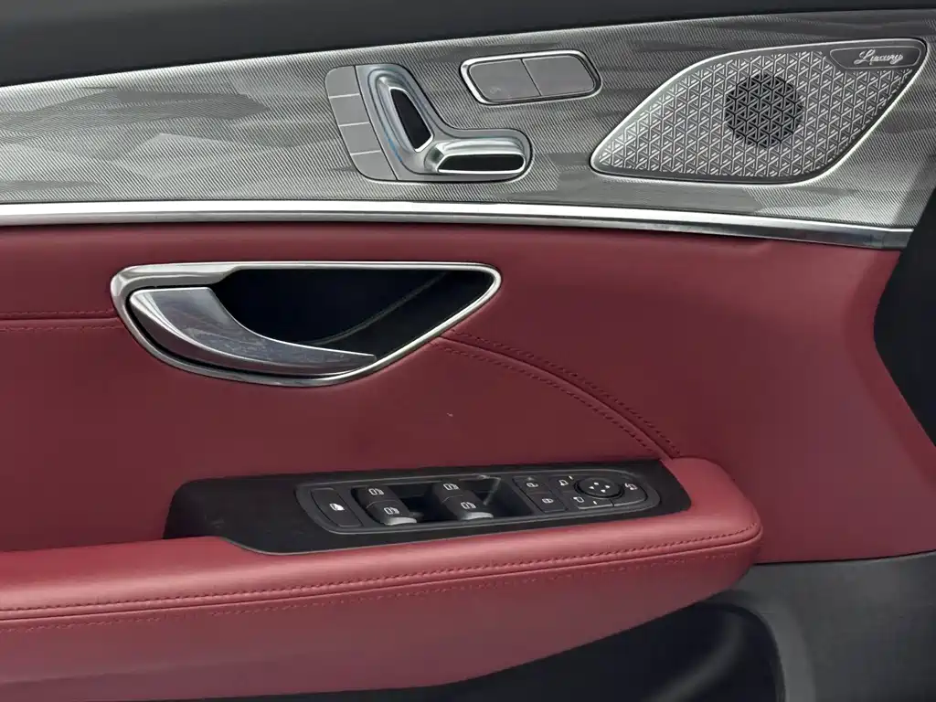 Jetour X70 PLUS 2023 — фото 16