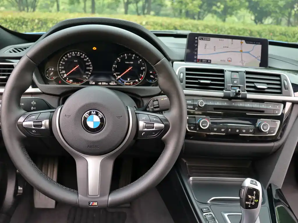 BMW 3 Series GT 2021 — фото 17