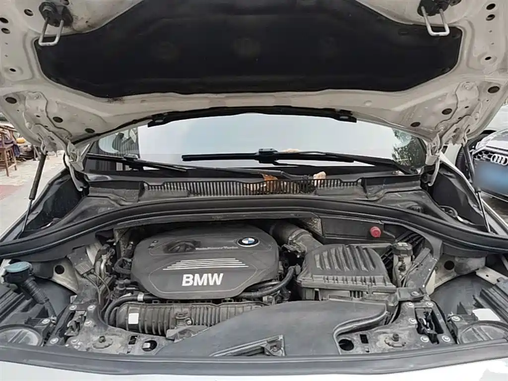 BMW 2 Series Active Tourer 2017 — фото 20