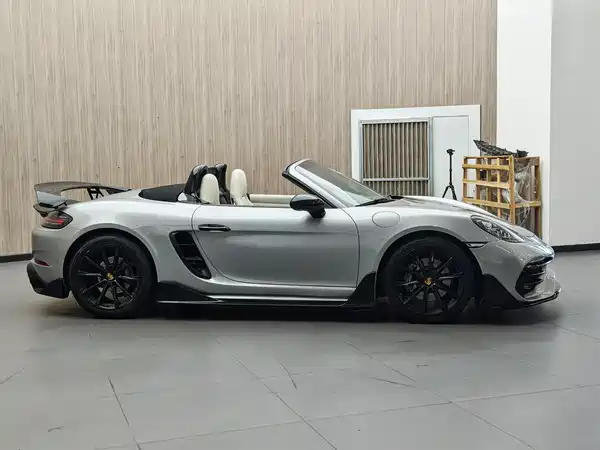 Porsche 718 2019
