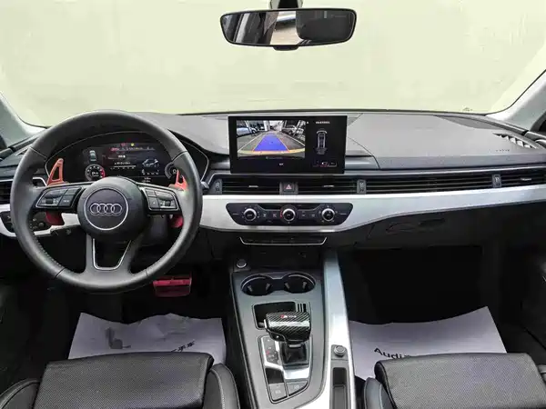 Audi A4L 2020