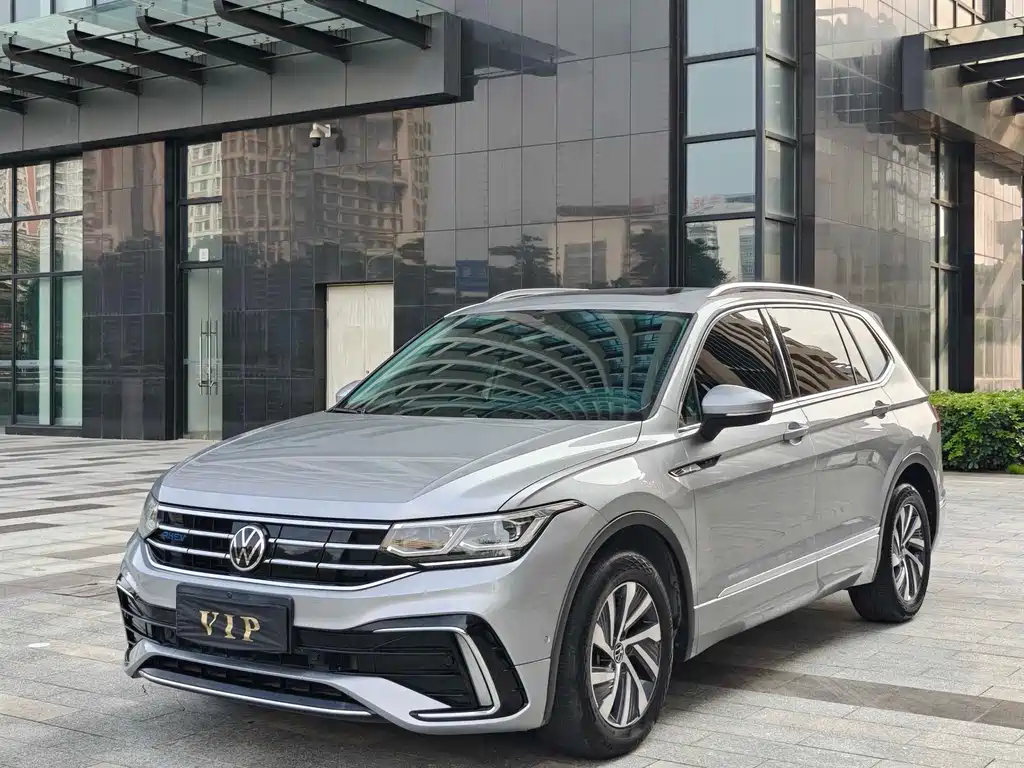 Volkswagen Tiguan L New Energy 2021 — фото 2