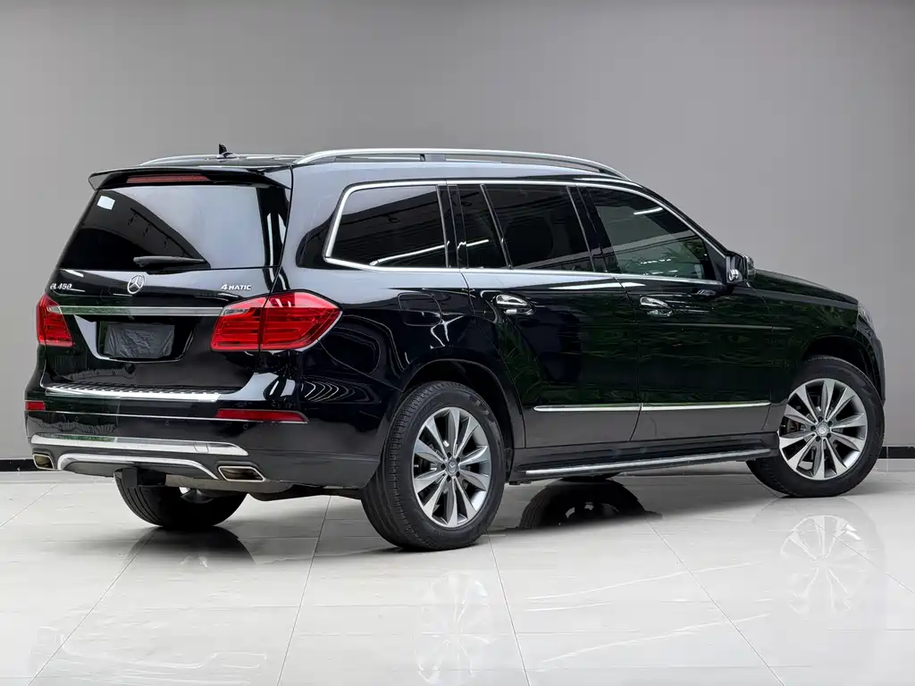 Mercedes-Benz GL-Class 2016 — фото 2