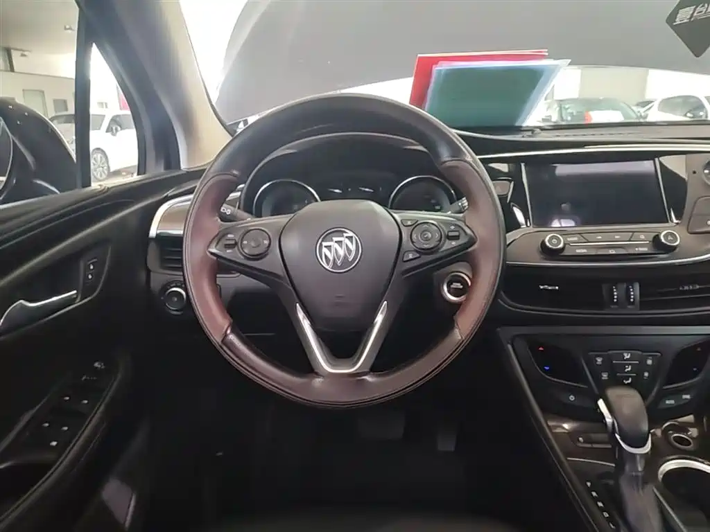 Buick Envision Plus 2020 — фото 11
