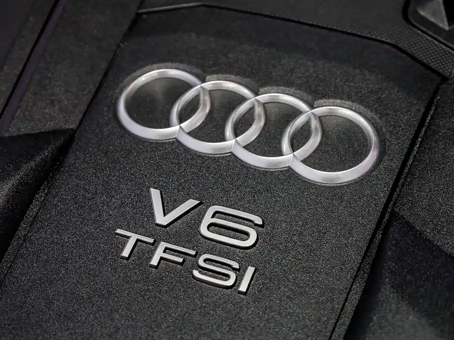 Audi A8 2024 — фото 37