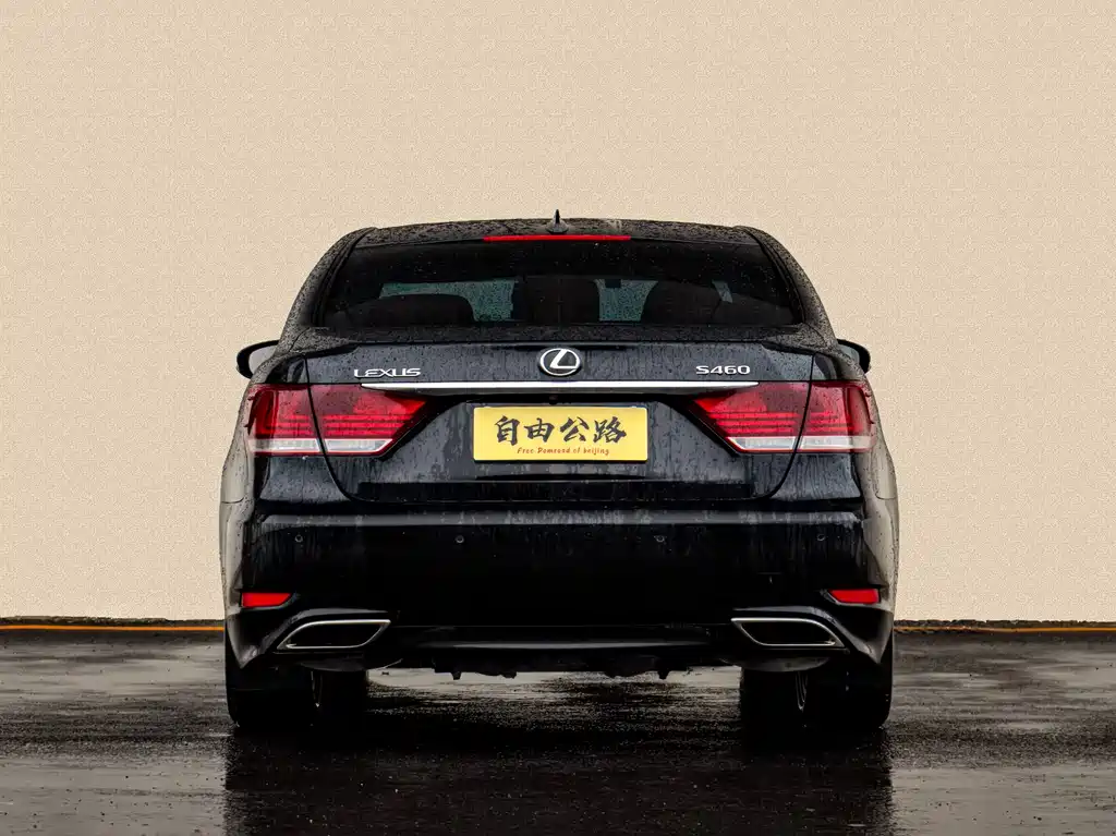 Lexus LS 2015 — фото 9