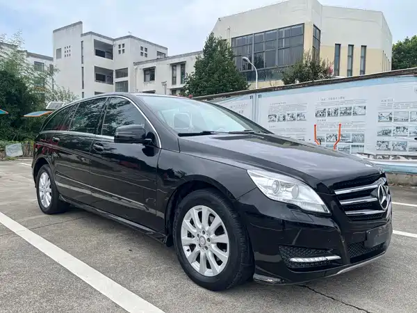 Mercedes-Benz R-Class 2015