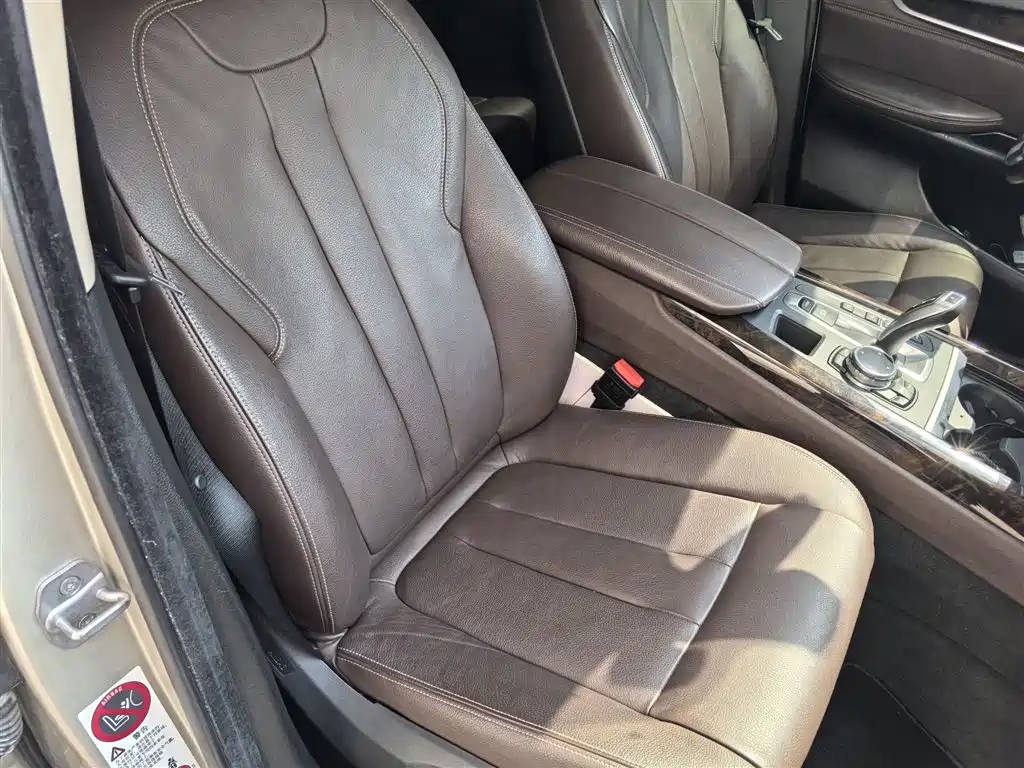BMW X5 2015 — фото 18