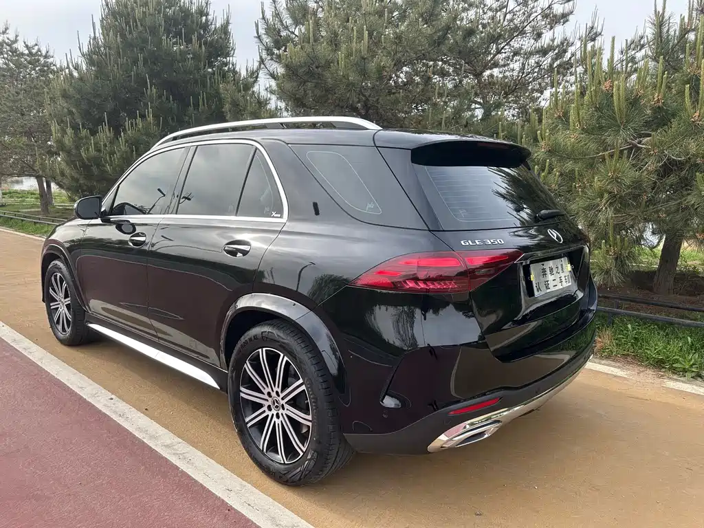 Mercedes-Benz GLE 2025 — фото 16