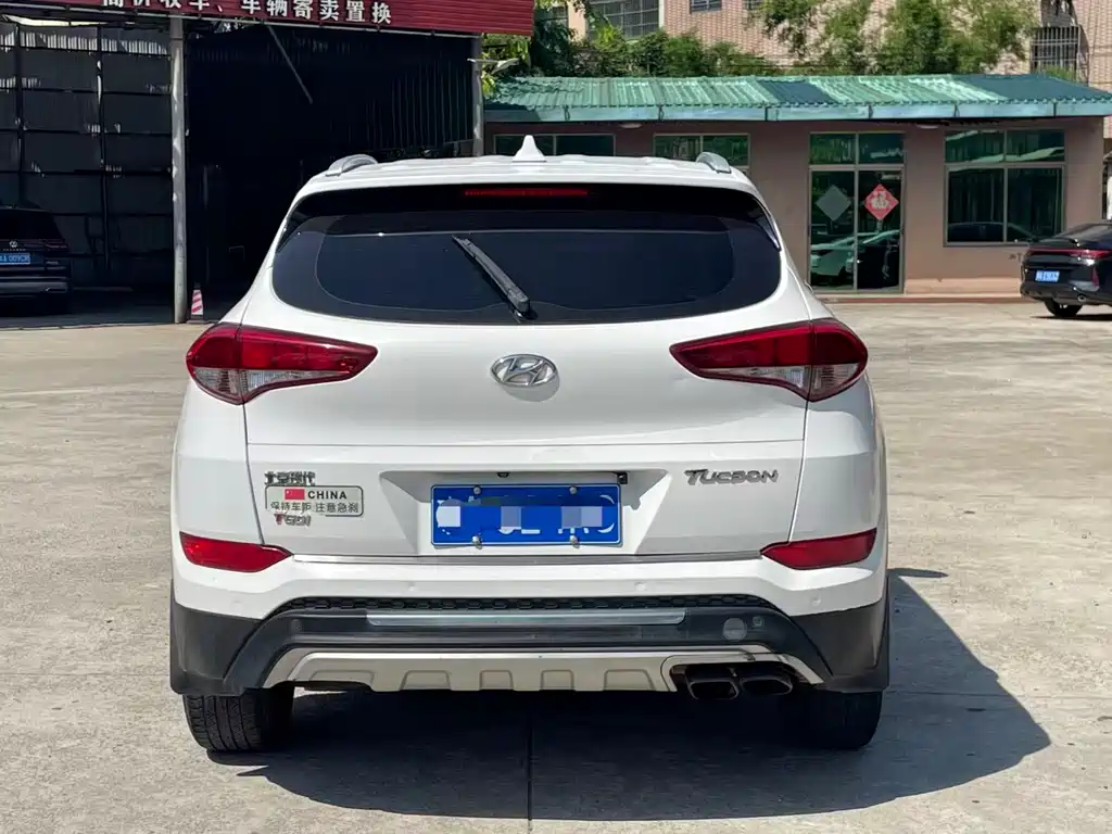 Hyundai Tucson 2016 — фото 9