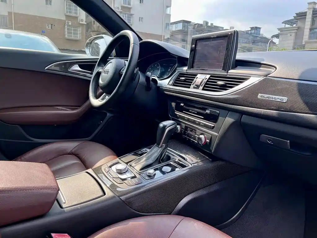 Audi A6L 2016 — фото 16