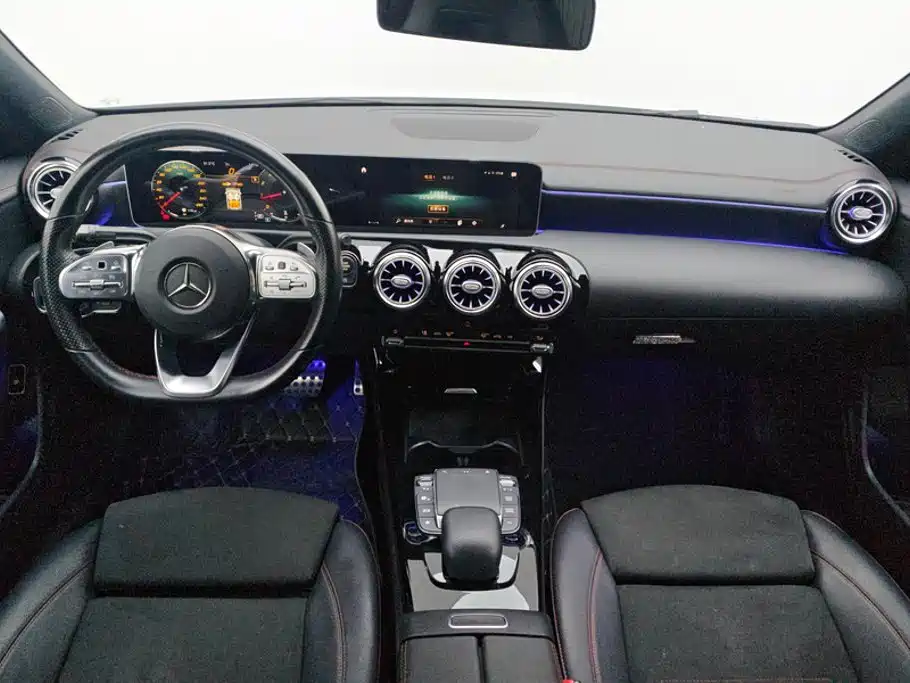 Mercedes-Benz CLA 2020 — фото 12