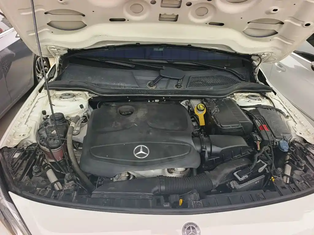 Mercedes-Benz GLA 2017 — фото 20