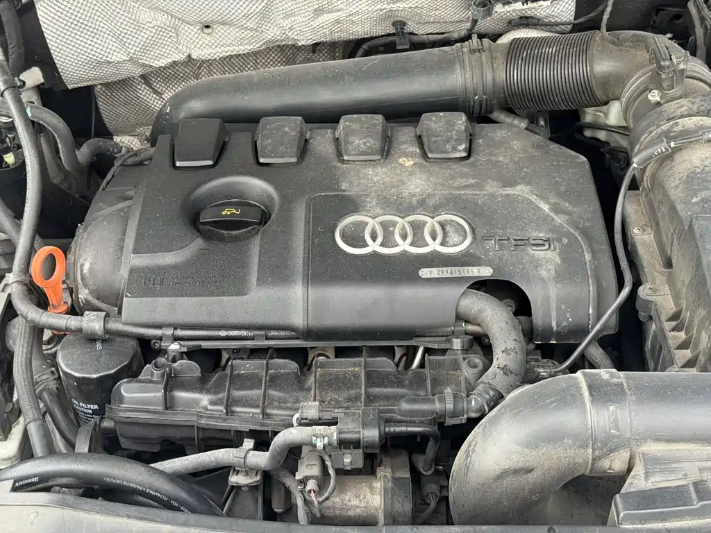 Audi Q3 2014 — фото 11