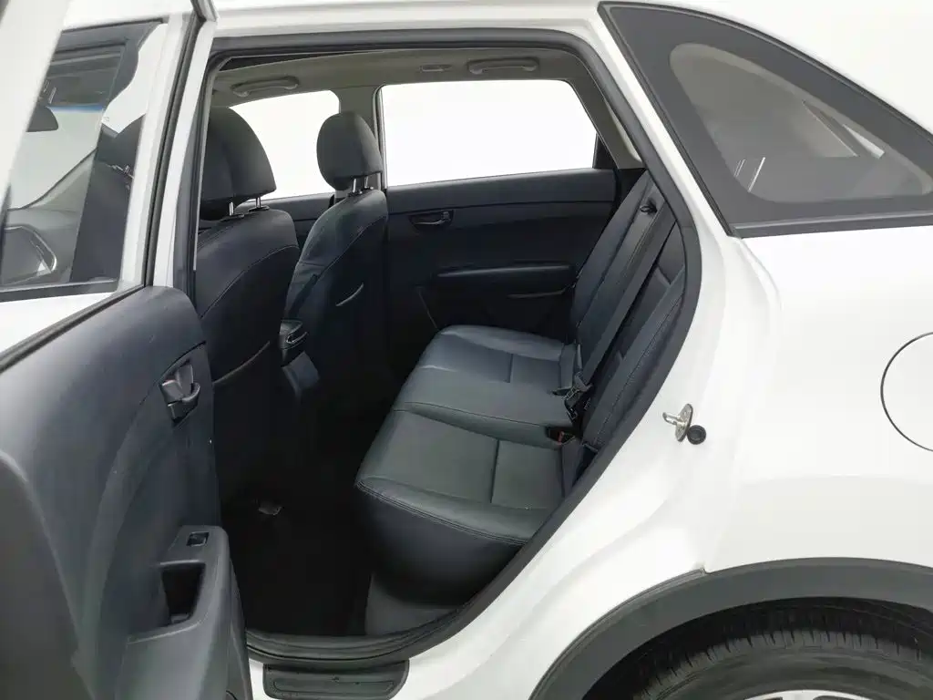 Kia KX3 2017 — фото 15