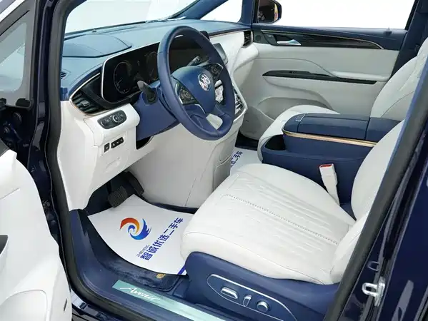 Buick GL8 2023