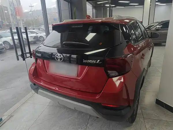 Toyota Yaris L 2020